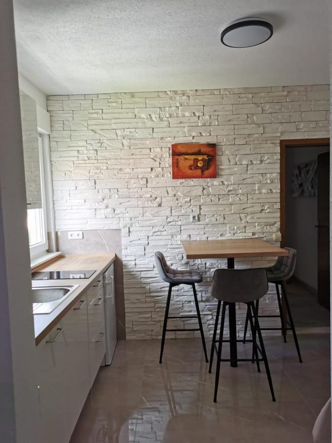 טרוגיר Apartments Marina מראה חיצוני תמונה