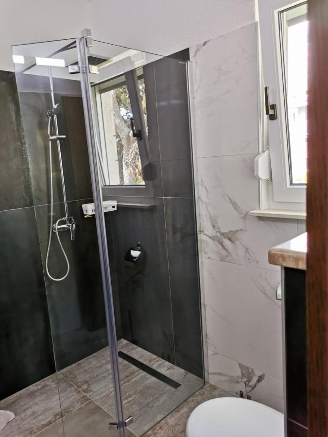 טרוגיר Apartments Marina מראה חיצוני תמונה